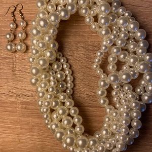 Imitation Pearl Earring & Necklace Set